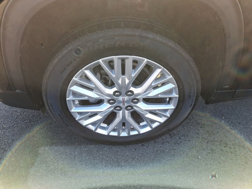 Used 2024 GMC Acadia Elevation image 30