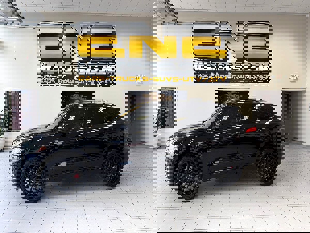 Used 2019 Jaguar F-PACE S image 53