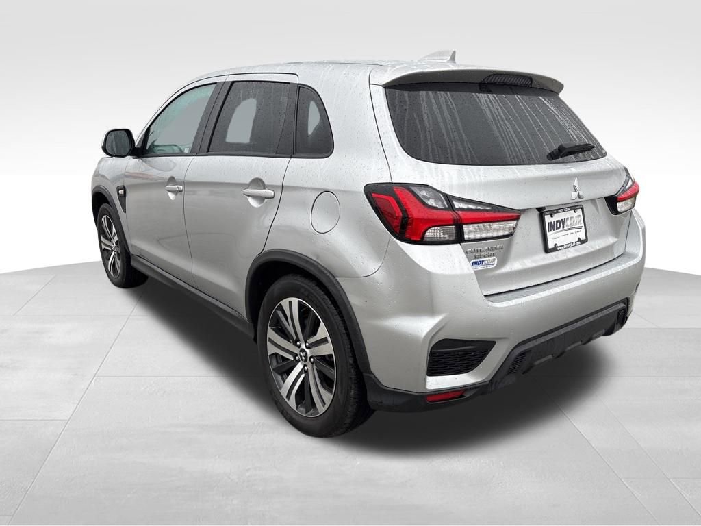 Used 2025 Mitsubishi Outlander Sport LE image 6