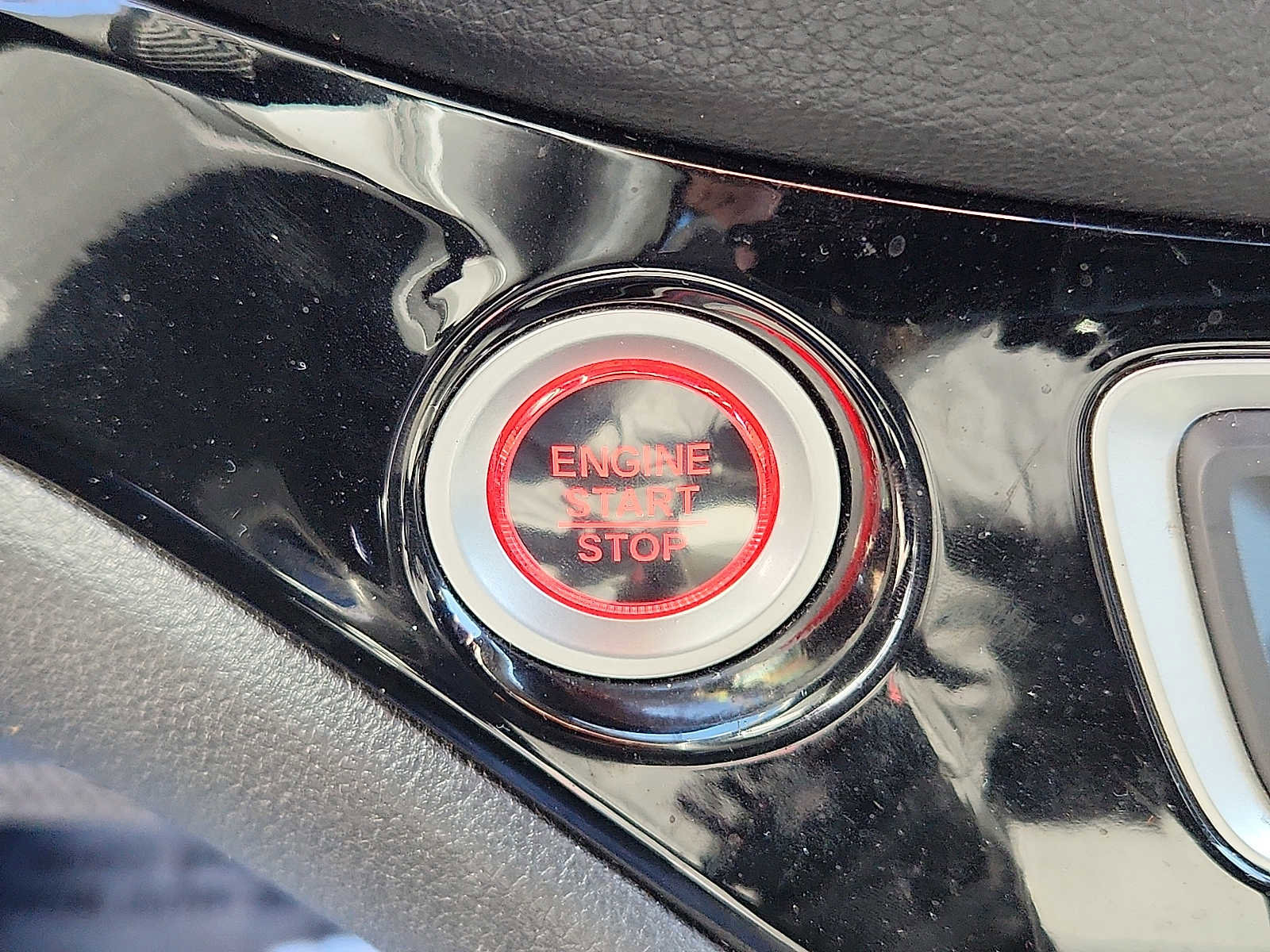 Used 2018 Honda Pilot Touring image 23