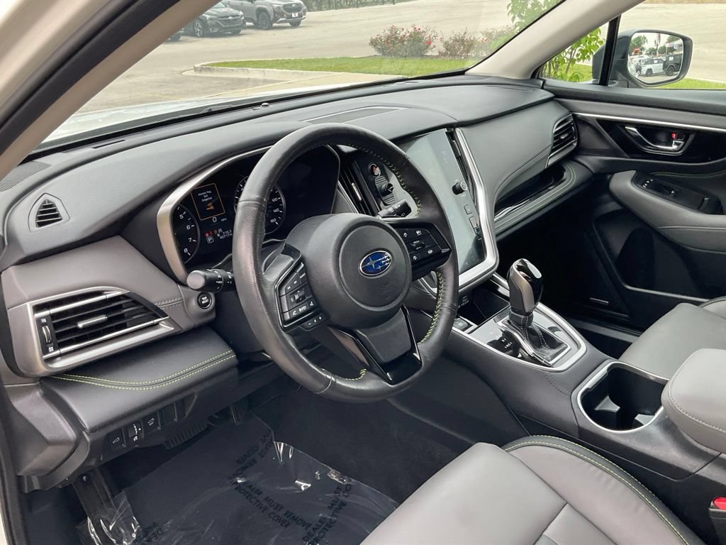 Used 2024 Subaru Outback Onyx Edition AWD/4WD image 11