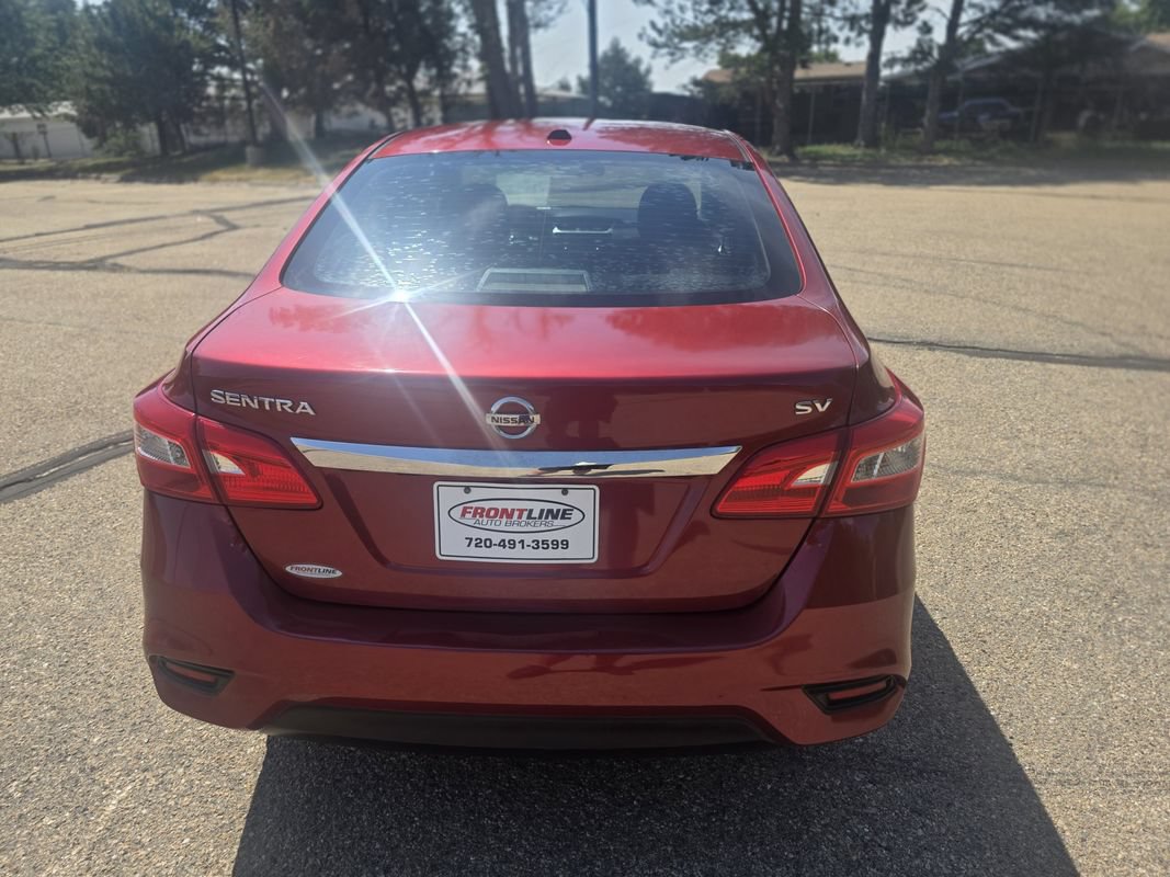 Used 2016 Nissan Sentra SV FWD image 4