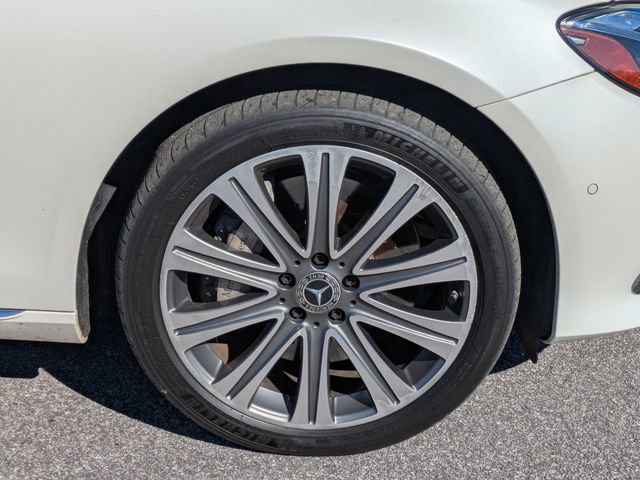 Used 2018 Mercedes-Benz E 400 4MATIC Sedan image 12