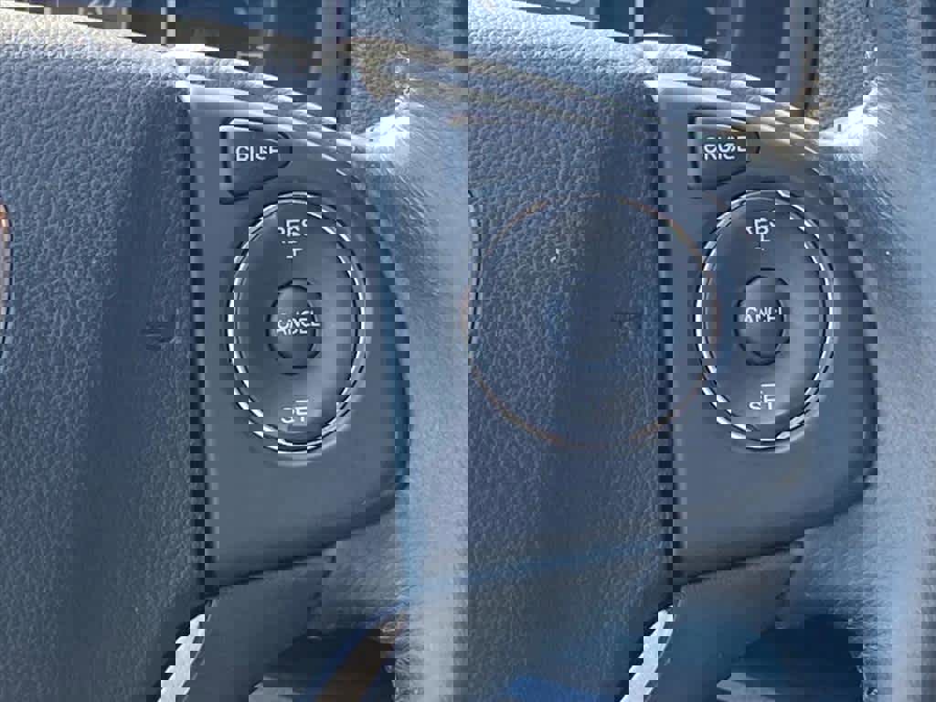 Used 2015 Honda CR-V EX-L image 9