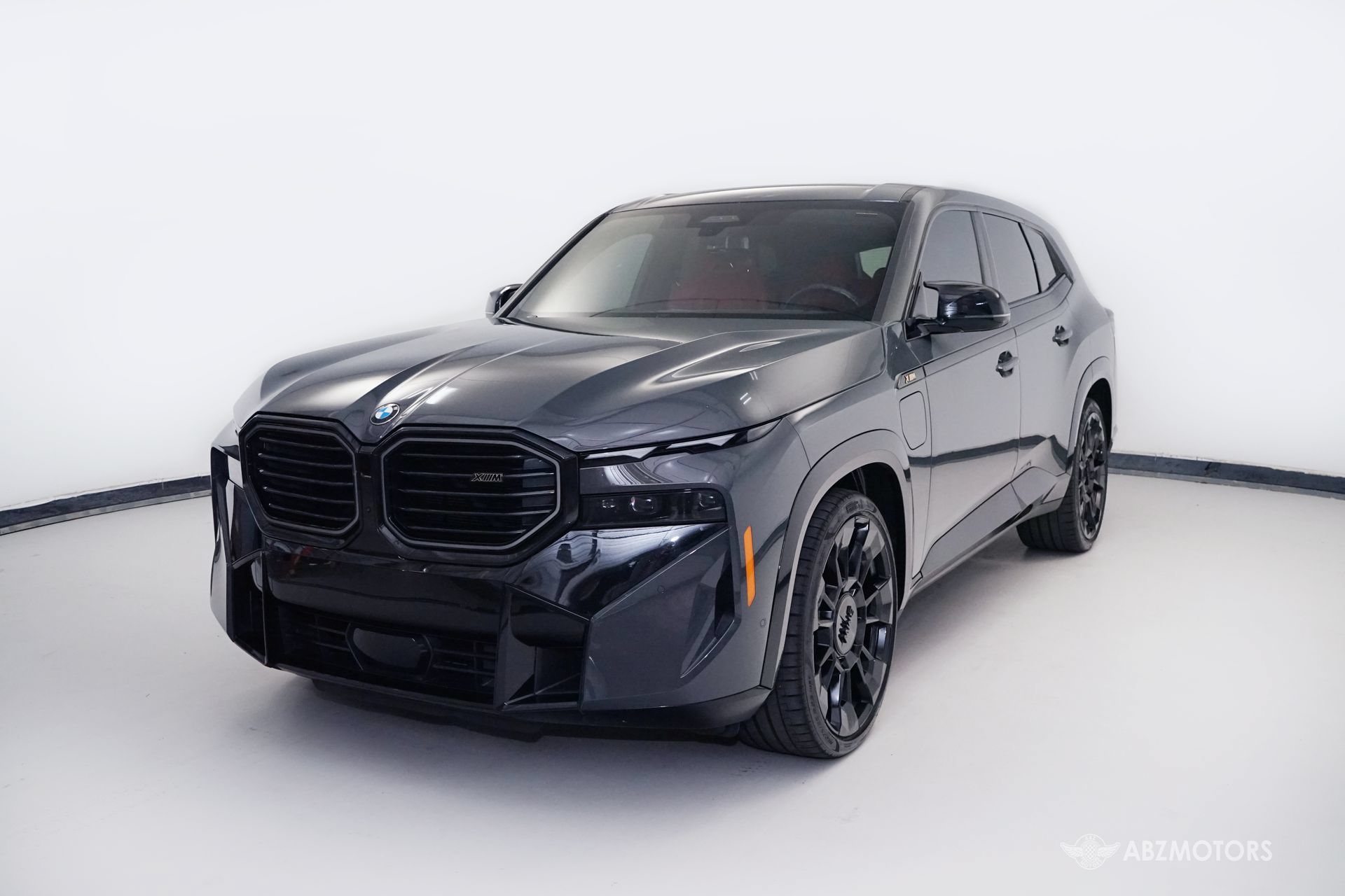 Used 2023 BMW XM AWD/4WD image 2