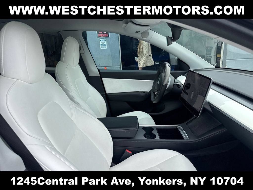 Used 2021 Tesla Model Y Long Range AWD/4WD image 14