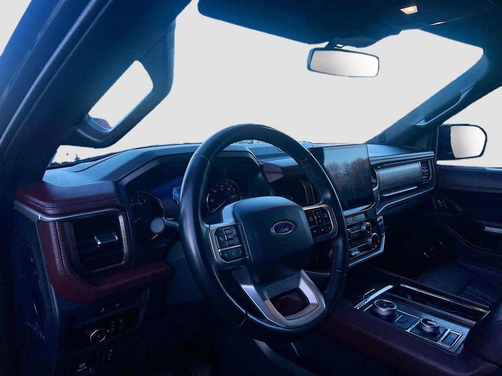 Used 2024 Ford Expedition Max Limited image 9