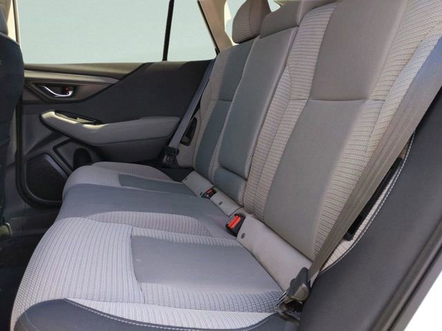 Used 2022 Subaru Outback Premium AWD/4WD image 11