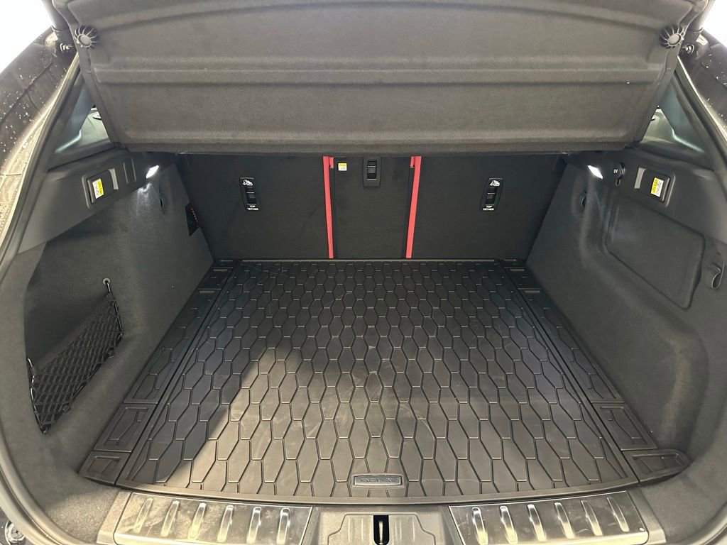 New 2025 Jaguar F-PACE R-Dynamic S image 14