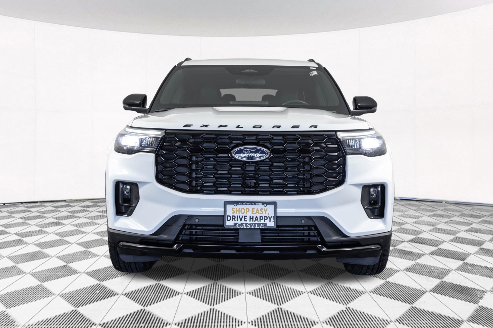 Used 2025 Ford Explorer ST-Line AWD/4WD image 13