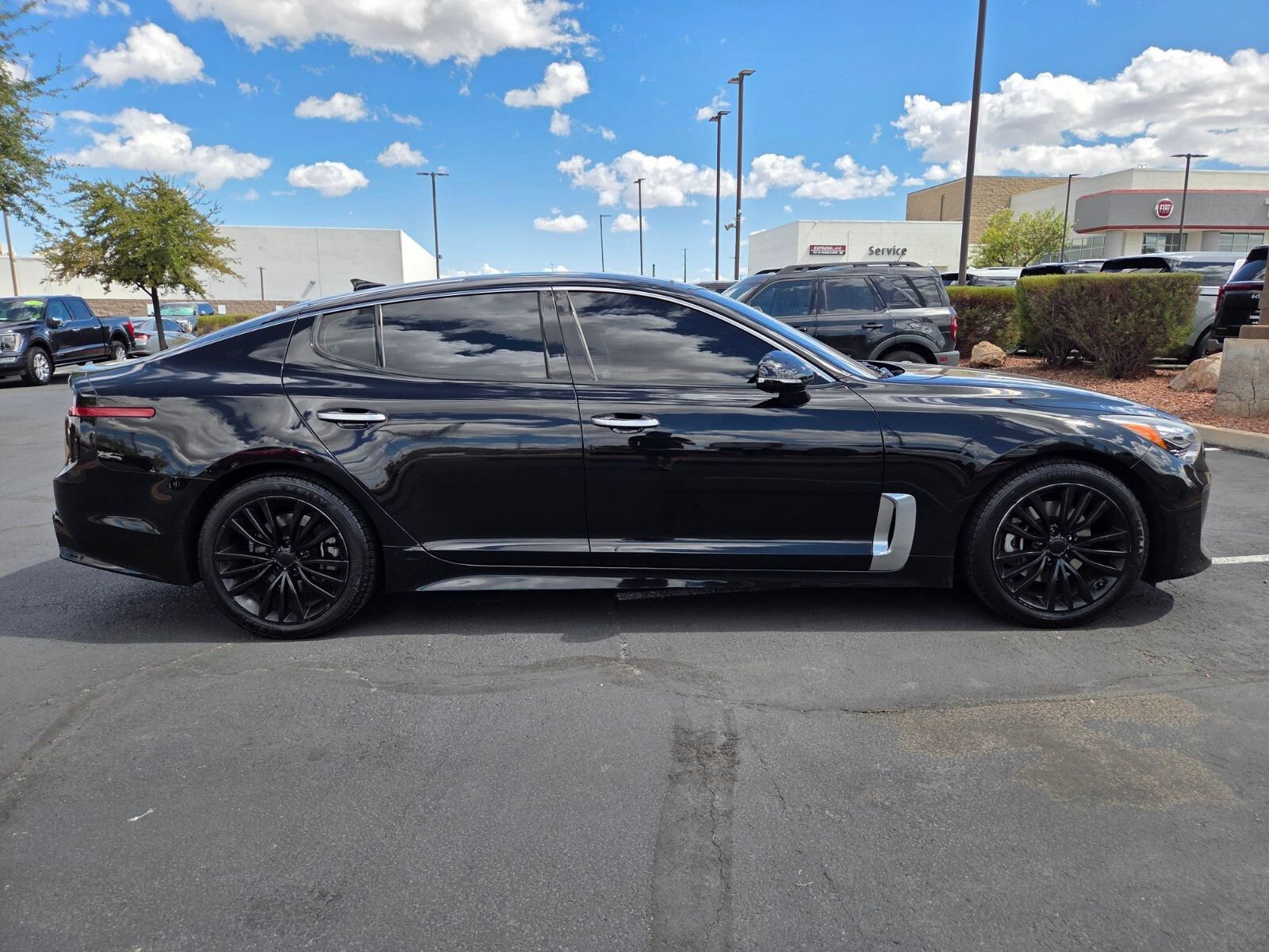 Used 2018 Kia Stinger Premium RWD image 7