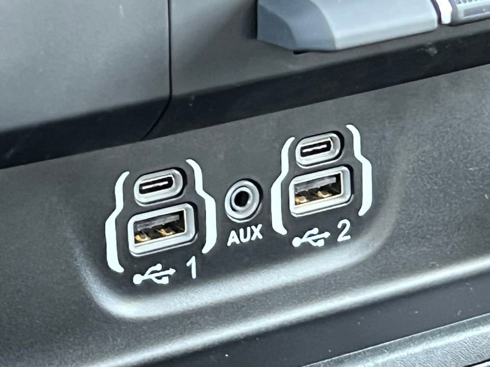 Used 2023 RAM 1500 Big Horn image 28