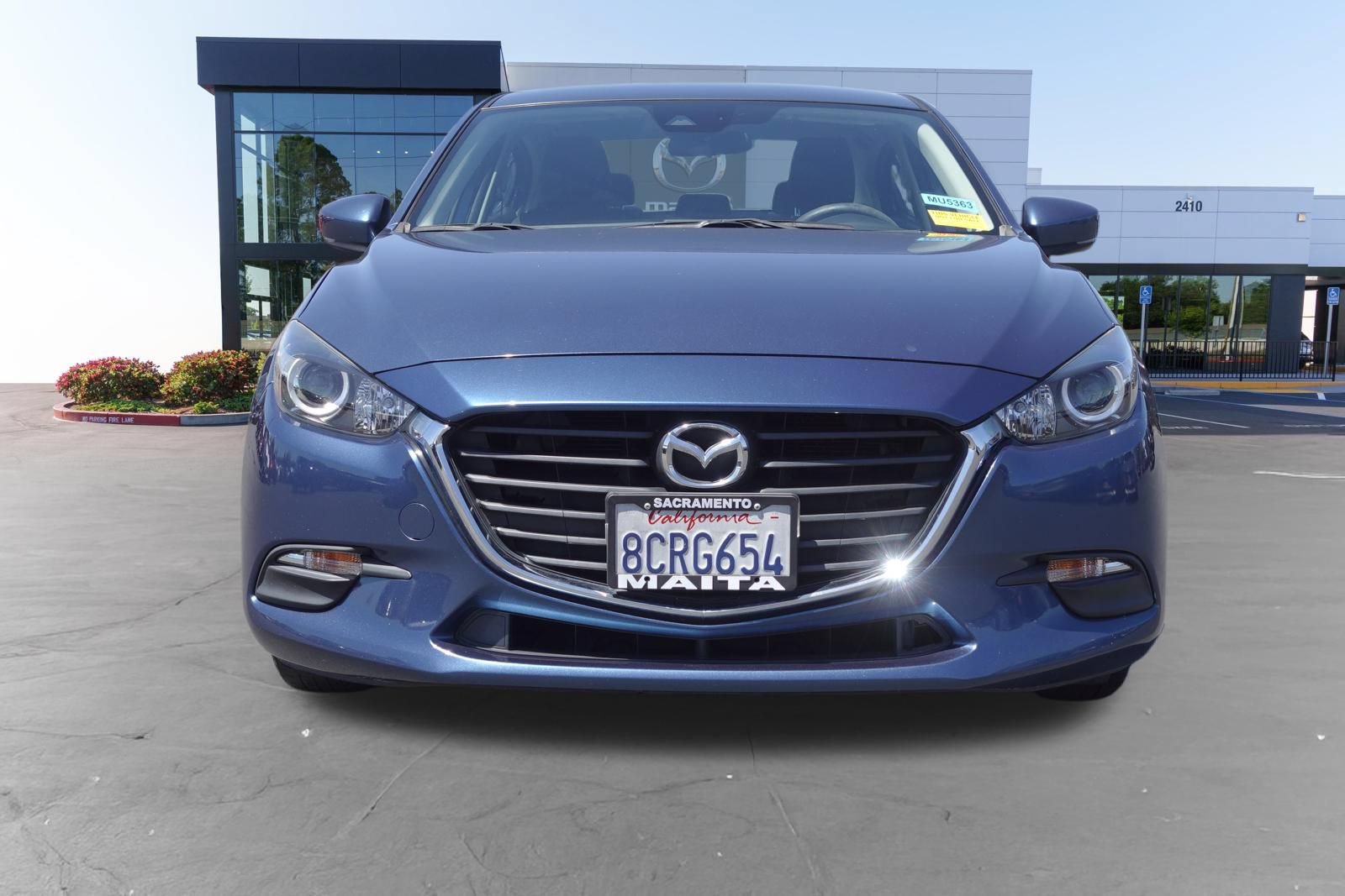 Used 2018 MAZDA MAZDA3 Sport w/ Preferred Equipment Package FWD image 8