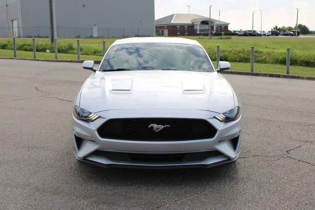 Used 2019 Ford Mustang Coupe w/ Equipment Group 101A RWD image 4