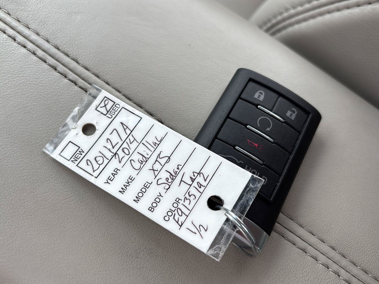 Used 2014 Cadillac XTS Platinum AWD/4WD image 34