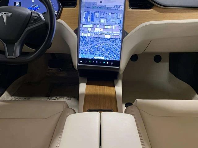Used 2018 Tesla Model S 75D image 21