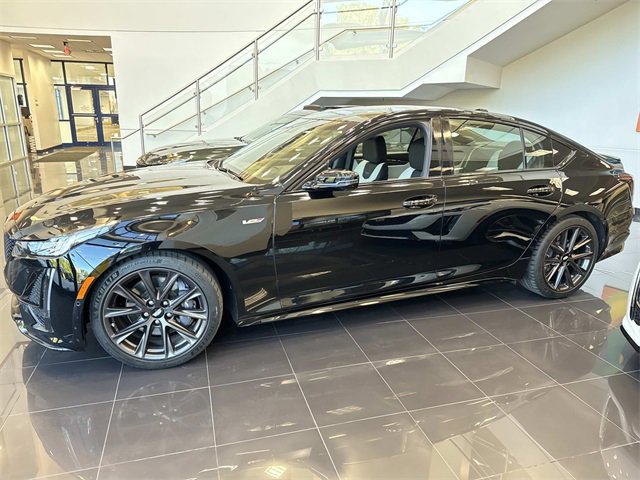 Used 2020 Cadillac CT5 V w/ Premium Package image 2