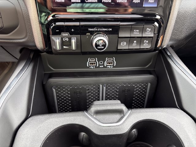 New 2027 RAM 2500 Laramie AWD/4WD image 21
