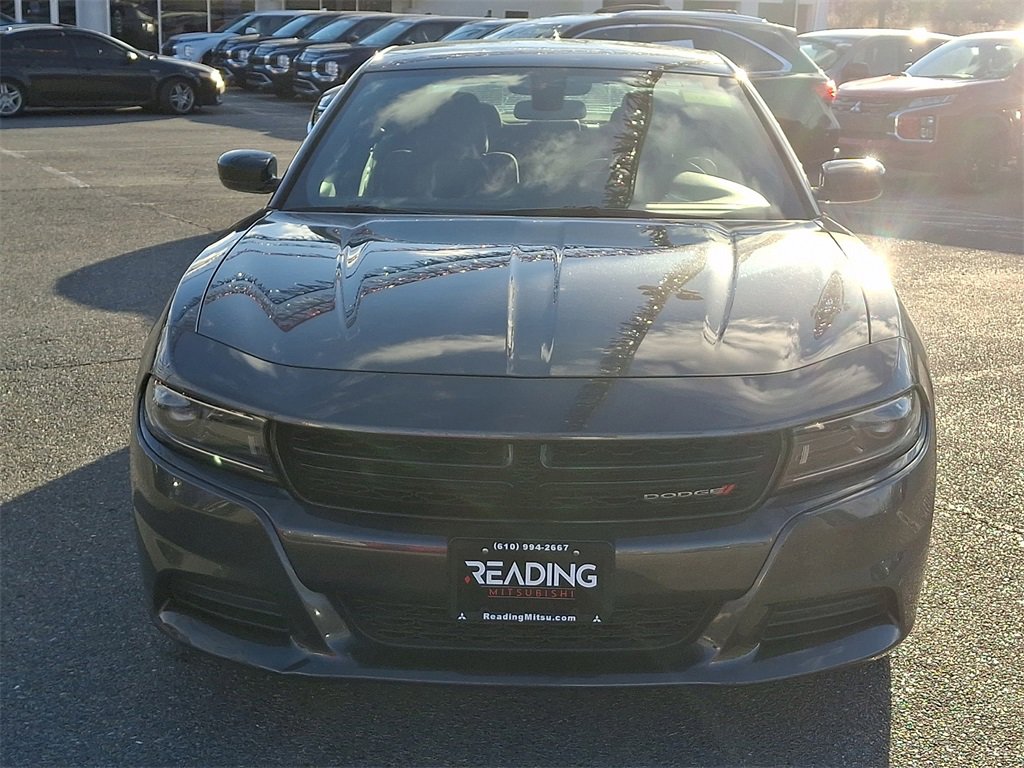 Used 2023 Dodge Charger SXT image 2
