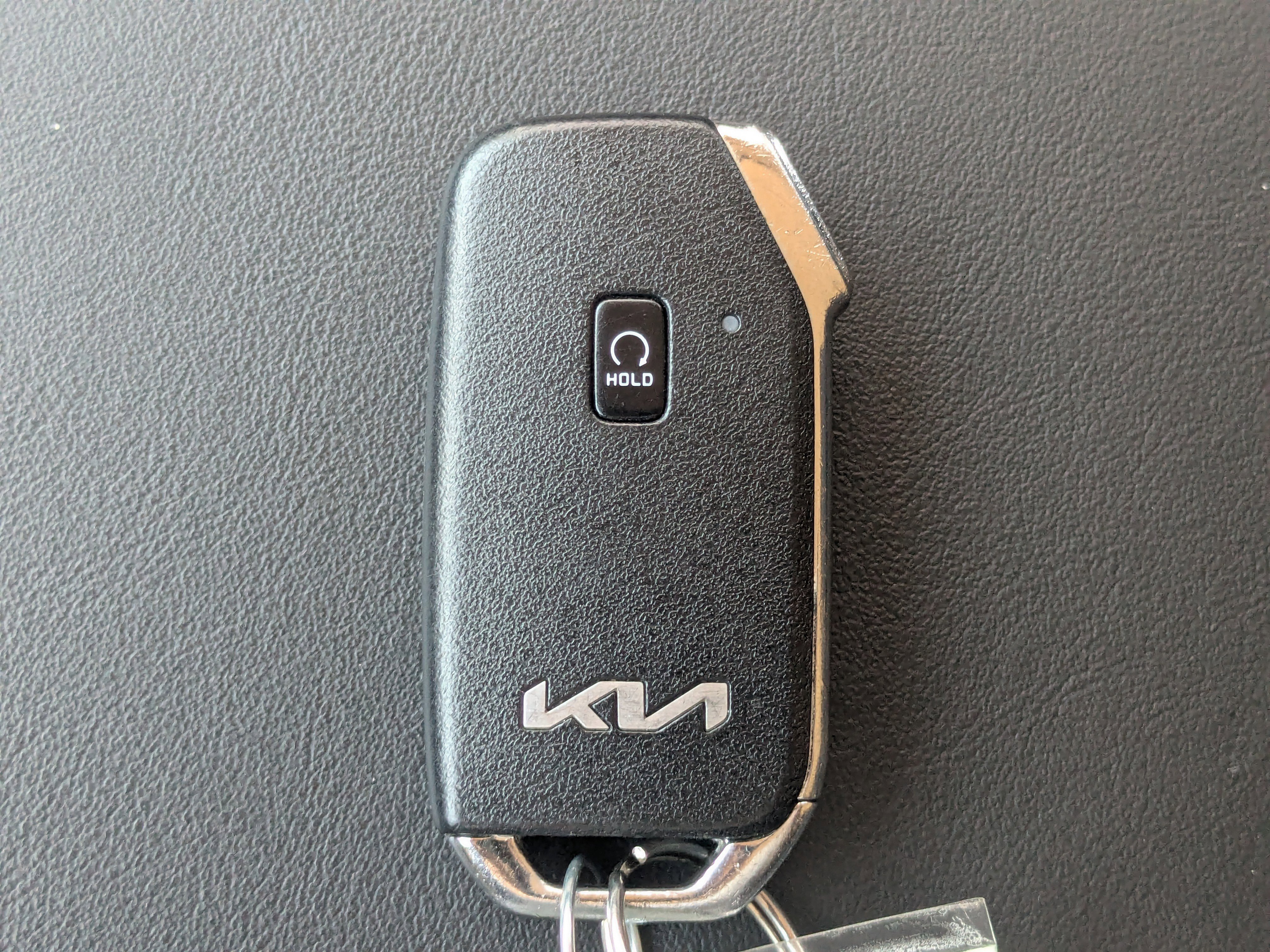 Used 2023 Kia Sorento S w/ Panoramic Sunroof Package image 38