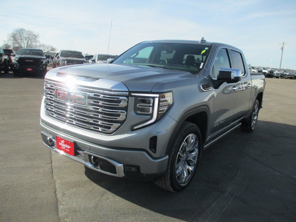 Used 2025 GMC Sierra 1500 Denali w/ Denali Reserve Package image 13