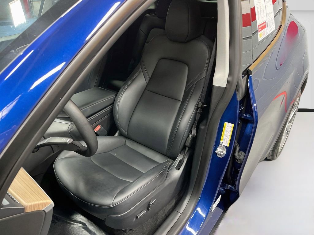 Used 2023 Tesla Model Y Long Range AWD/4WD image 18