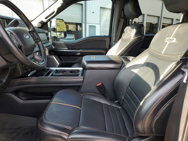 Used 2024 Ford F250 Platinum image 19