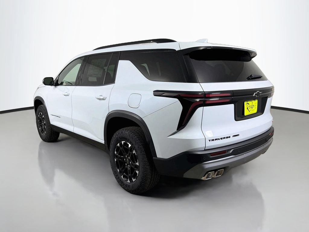 New 2027 Chevrolet Traverse Z71 w/ LPO, Floor Liner Package AWD/4WD image 7