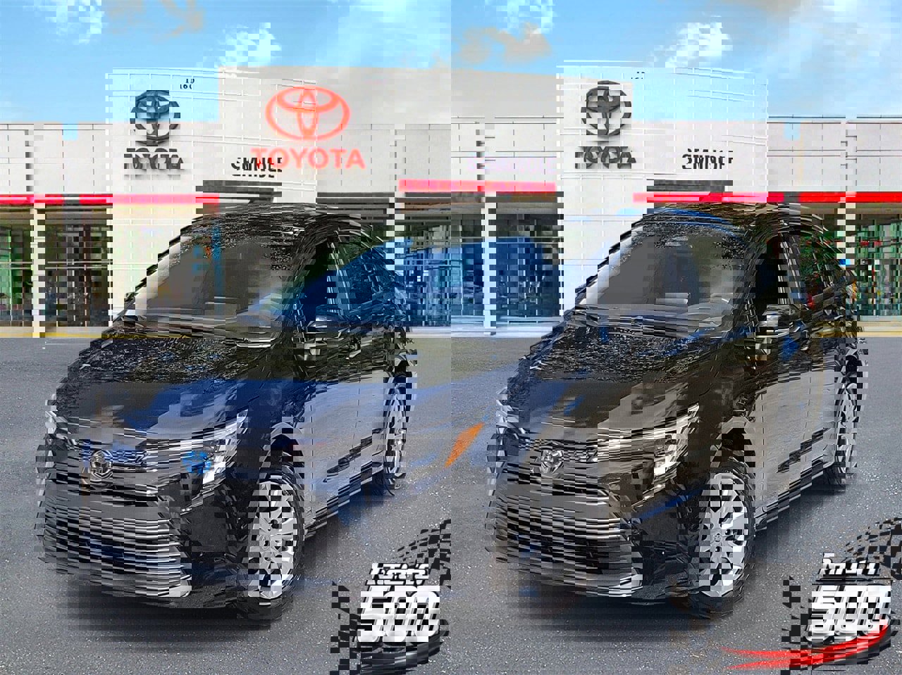 Used 2024 Toyota Corolla LE image 1