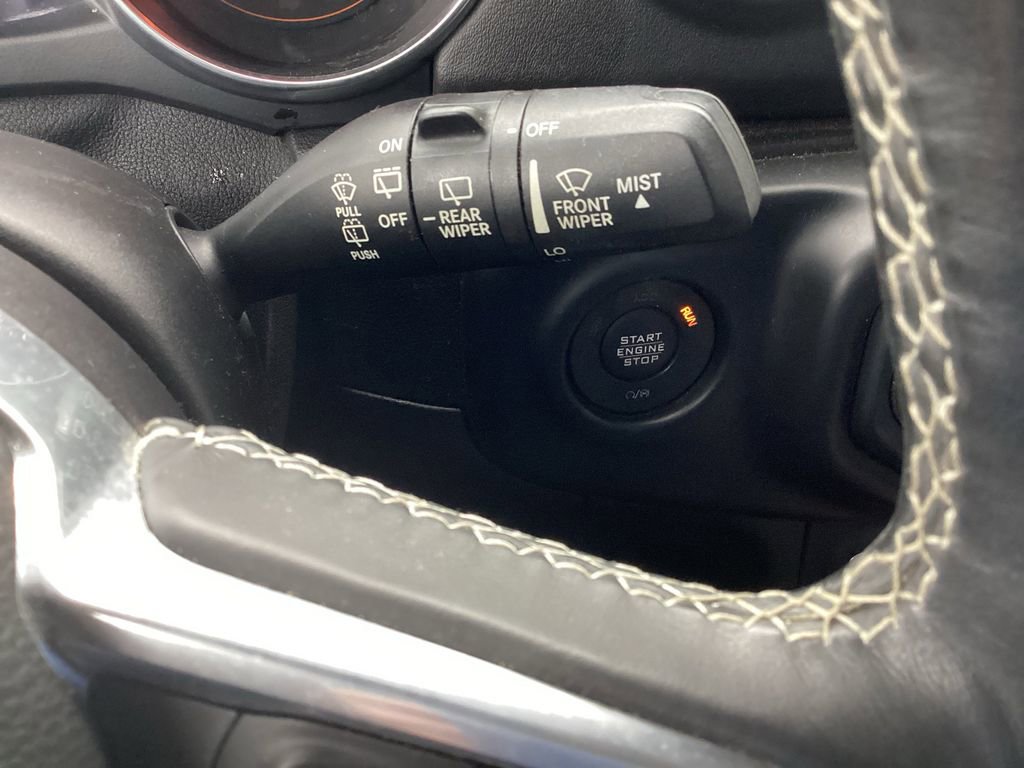 Used 2018 Jeep Wrangler Unlimited Sahara image 36