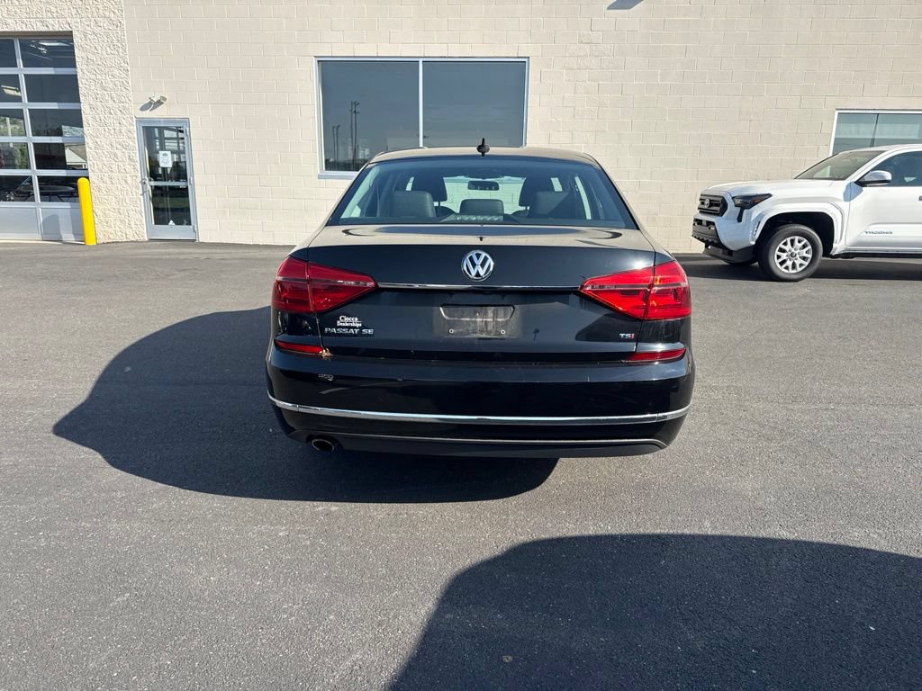 Used 2016 Volkswagen Passat 1.8T SE FWD image 3