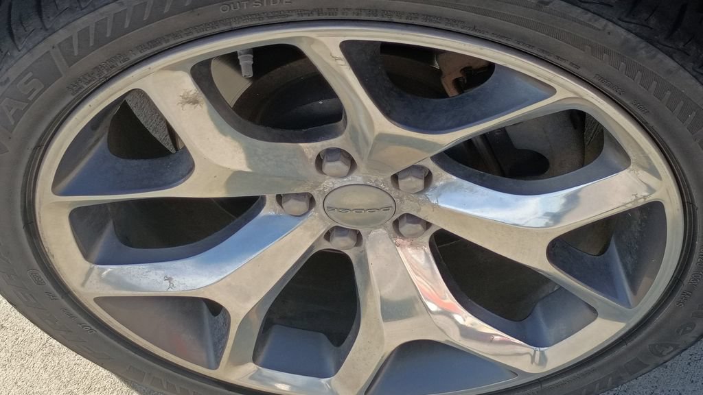 Used 2016 Dodge Challenger SXT Plus RWD image 14