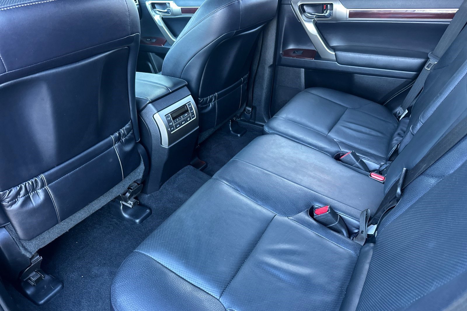 Used 2017 Lexus GX 460 Premium image 15