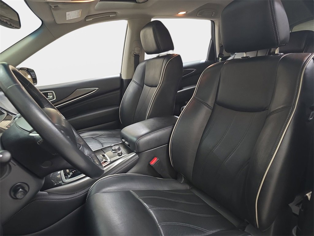 Used 2016 INFINITI QX60 AWD w/ Premium Plus Package image 18