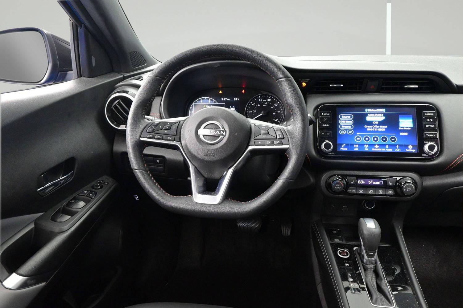 Certified 2023 Nissan Kicks SR w/ SR Premium Package FWD image 12