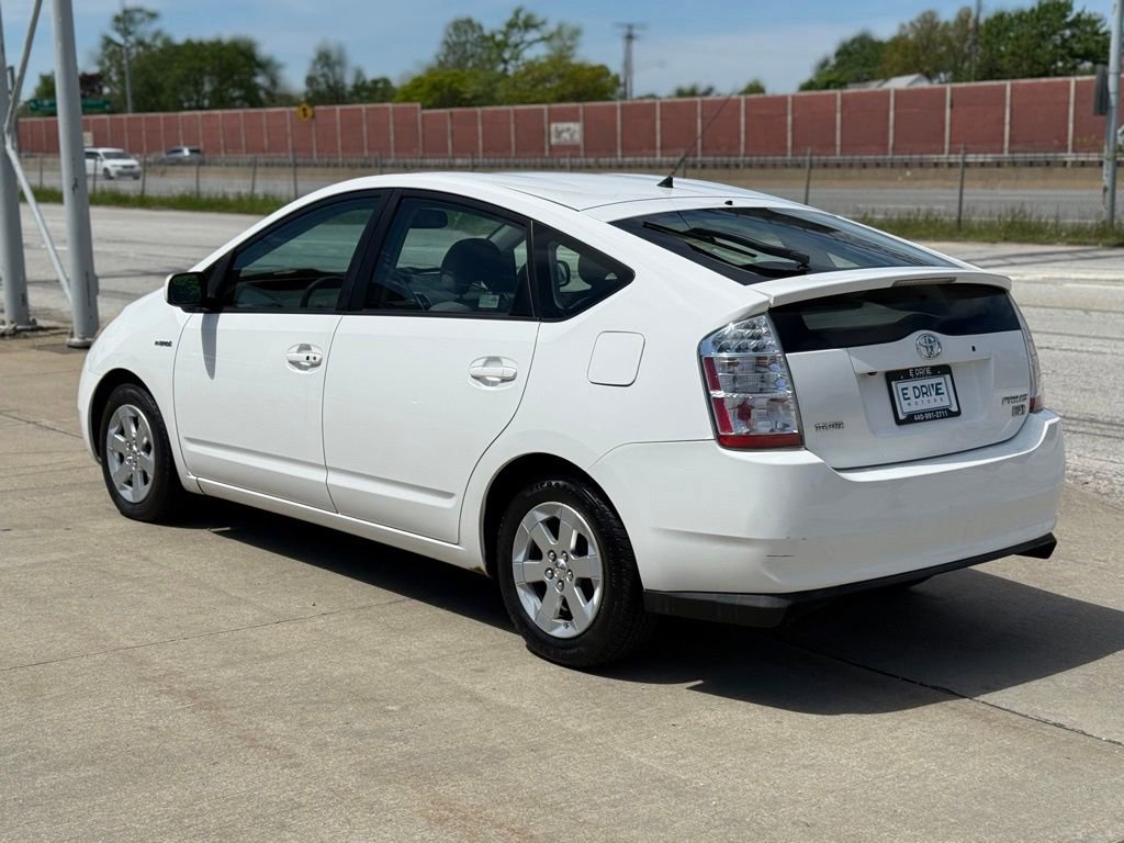 Used 2009 Toyota Prius Touring FWD image 10