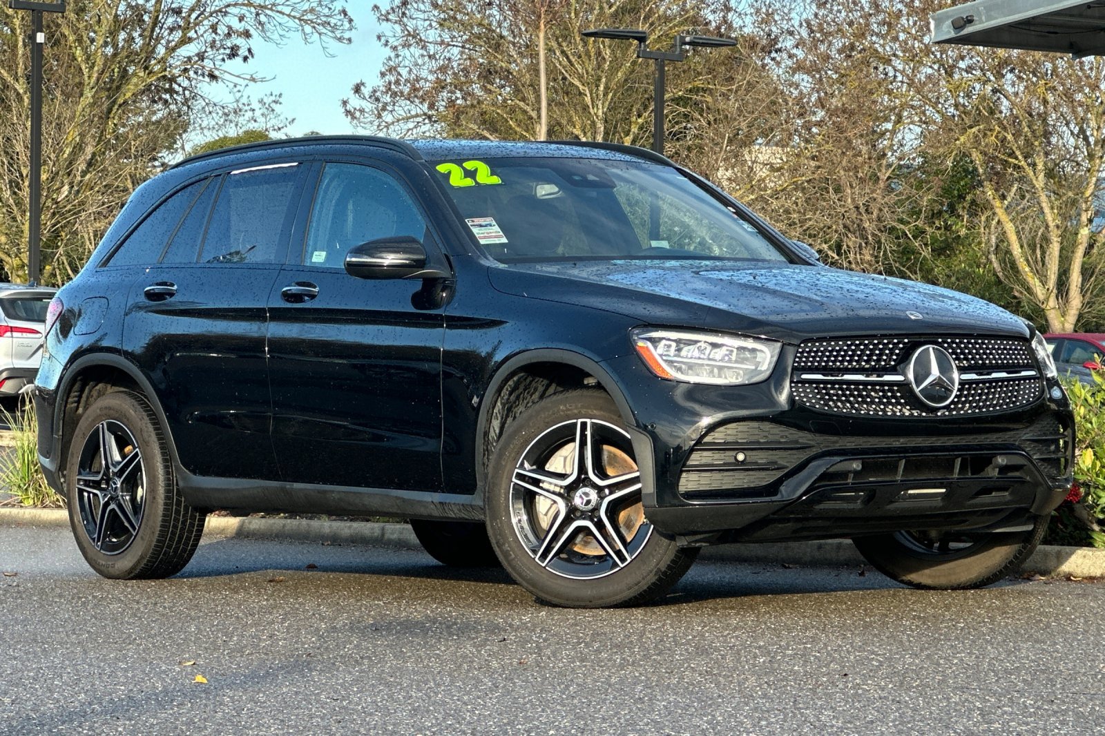 Used 2022 Mercedes-Benz GLC 300 4MATIC image 2
