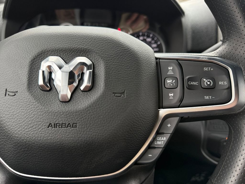 New 2026 RAM 2500 Warlock AWD/4WD image 26