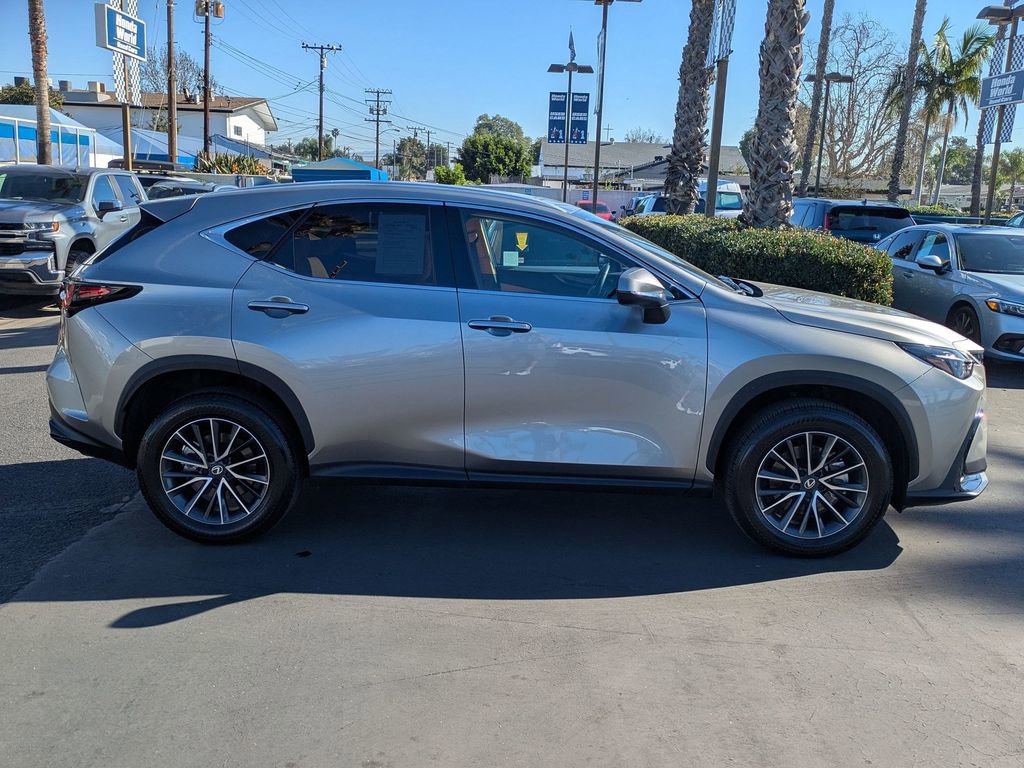 Used 2026 Lexus NX 350h AWD w/ Accessory Package (Z2) image 4