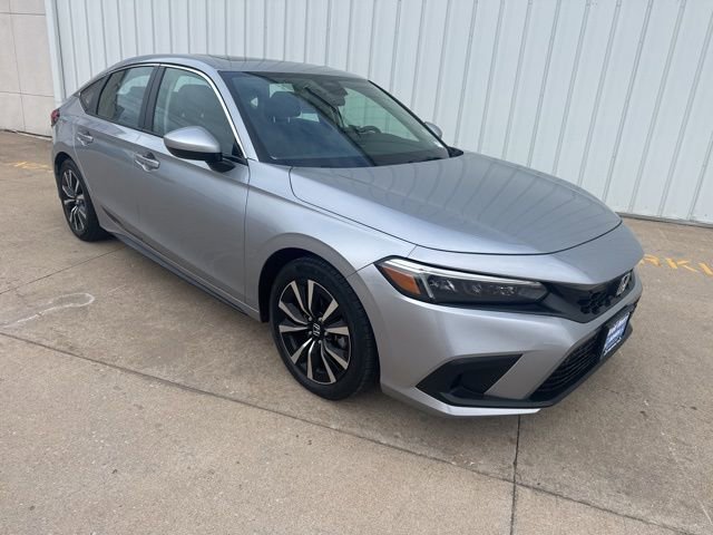 Used 2024 Honda Civic EX-L image 2