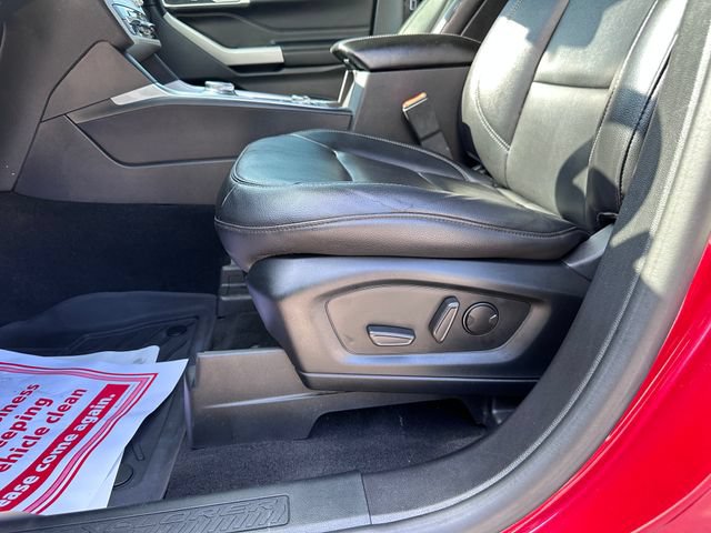 Certified 2020 Ford Explorer XLT w/ Equipment Group 202A AWD/4WD image 13