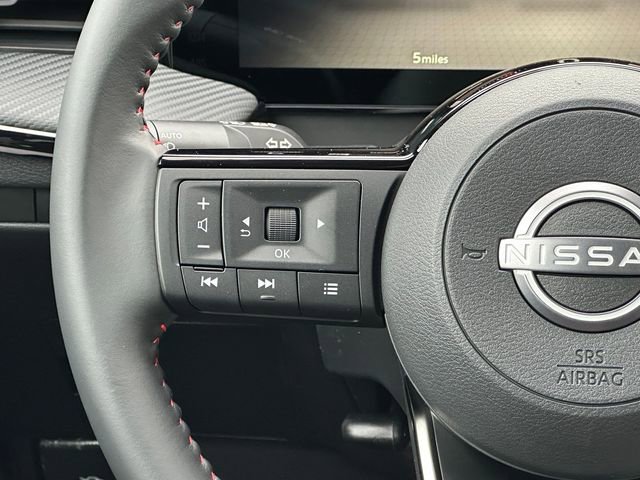 New 2025 Nissan Kicks SR image 28