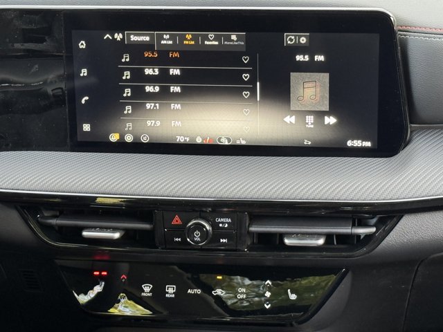 New 2026 Nissan Kicks SR w/ SR Premium Package AWD/4WD image 19