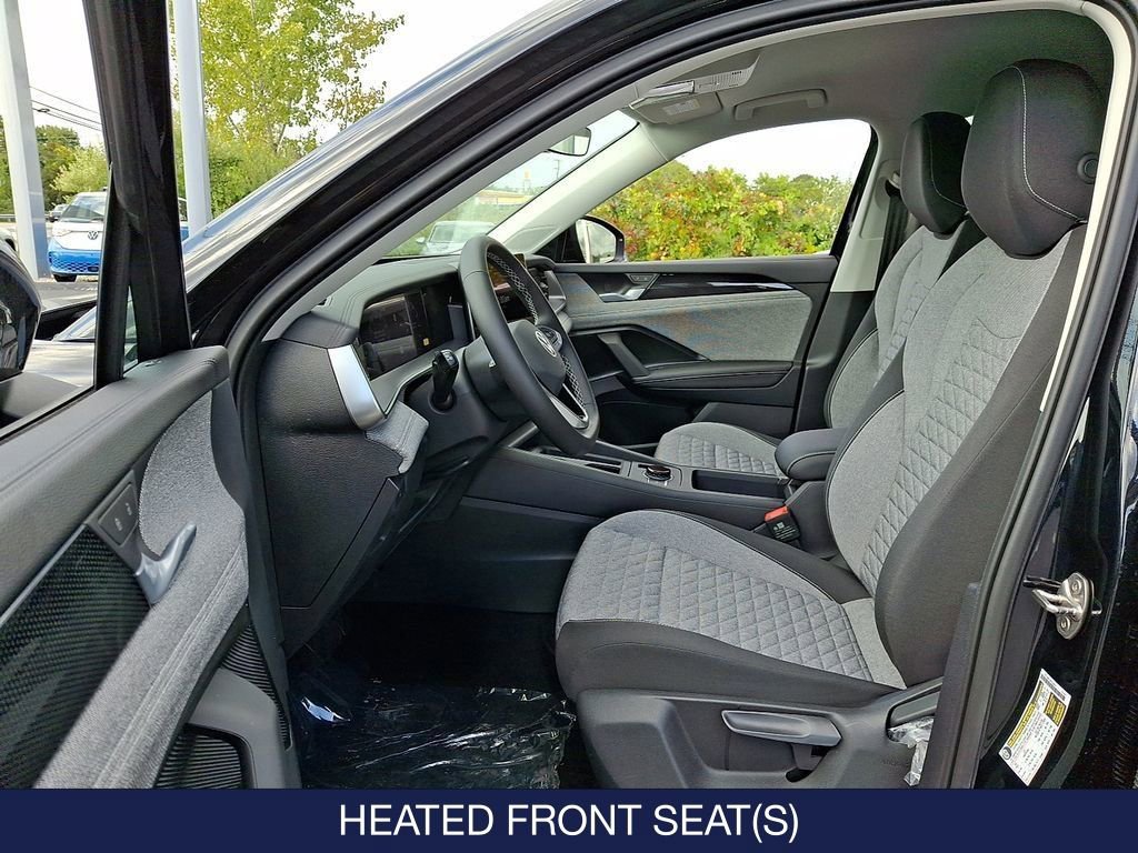 New 2025 Volkswagen Tiguan S image 8