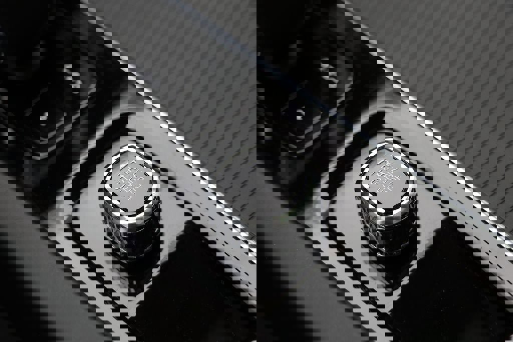 Used 2025 Volvo XC60 B5 Core AWD/4WD image 28