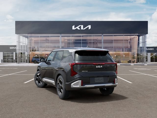 New 2027 Kia Seltos S FWD image 4