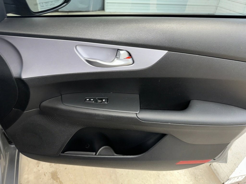 Used 2024 Kia Forte LXS image 25