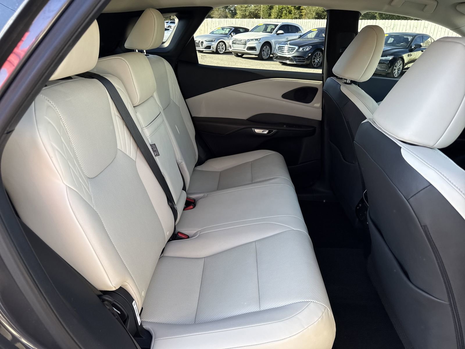 Used 2024 Lexus RX 350 FWD w/ Technology Package image 27