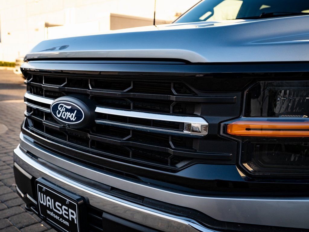 Used 2024 Ford F150 XLT w/ Tow/Haul Package image 3