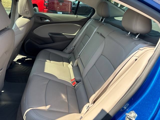 Used 2016 Chevrolet Cruze Premier FWD image 31